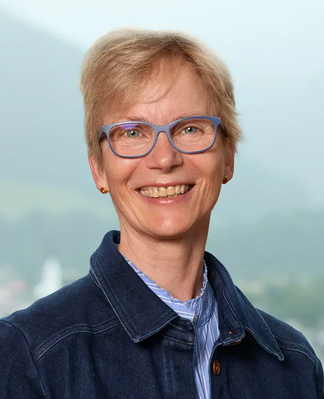 Angela Benne