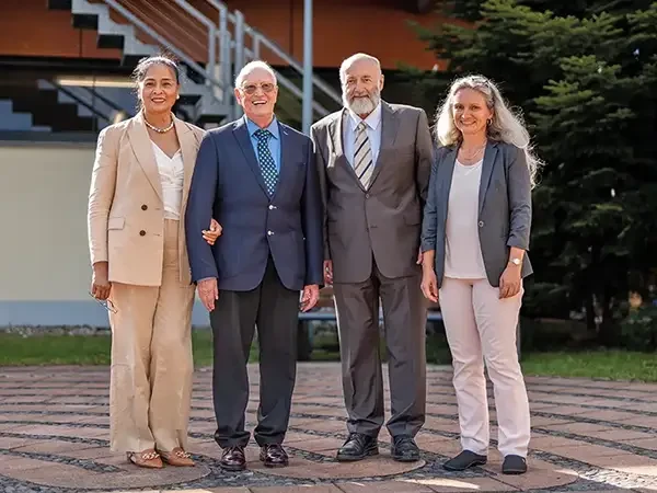 Gruppenbild mit Dr. Georg Reisach